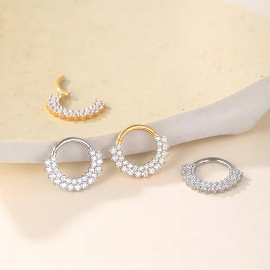 Titan Segmentring Clicker mit doppelter Kristall Reihe