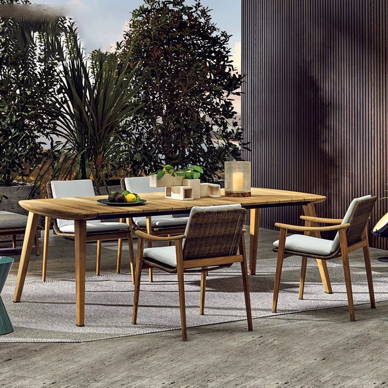 Luxuriöse Rattan-Tisch und Stuhl Set