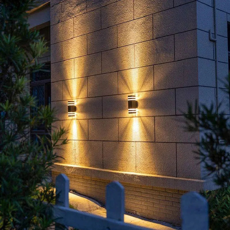 E27 Wandlicht im Freien - Wasserdichte Doppelkopf-Wandlampe aus Aluminium