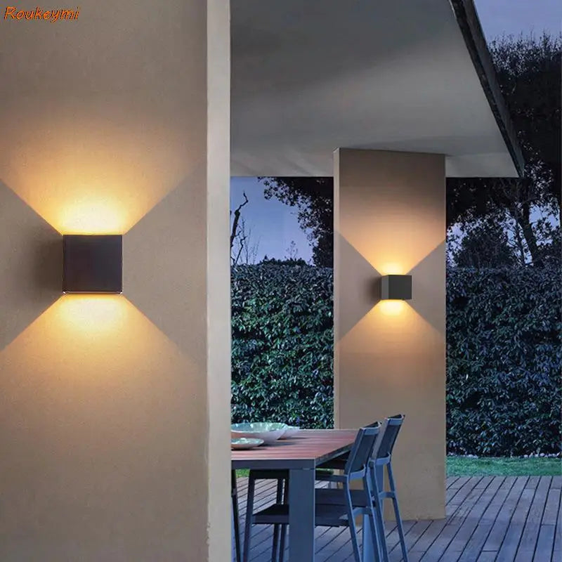 LED Wandleuchte für Innen- und Außenbereich