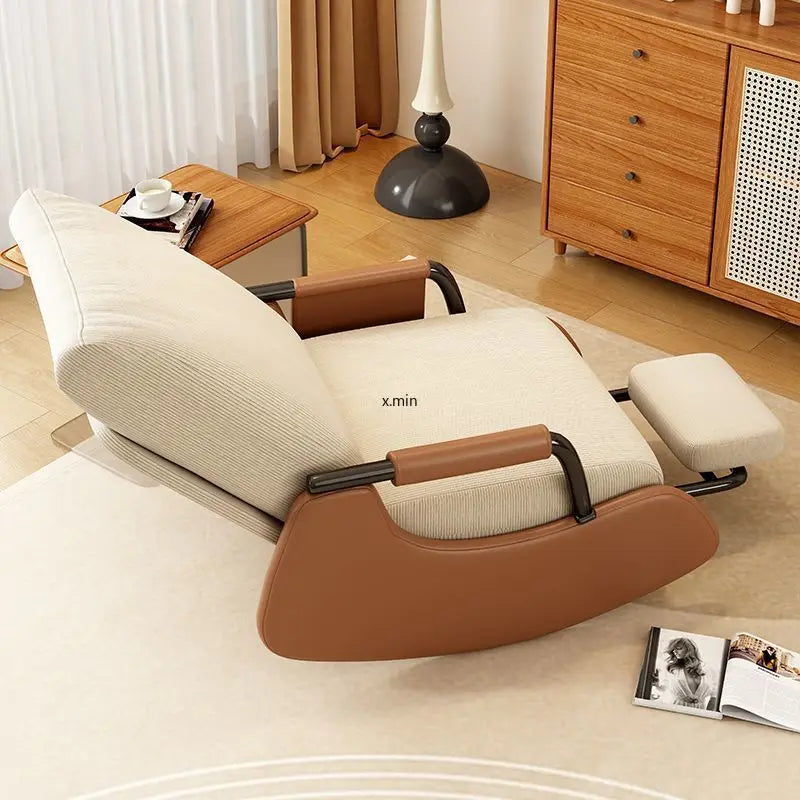 Bequemer Wohnzimmer Schaukelstuhl