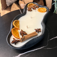 Design-Betonkerze „Wave“ (30cm) – Vanilla Toffee – Organische Form