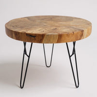 Holz Couchtisch – Beistelltisch Kaffeetisch – Mit drei Metallbeinen – Rund aus Teakholz – 60x60x43 cm