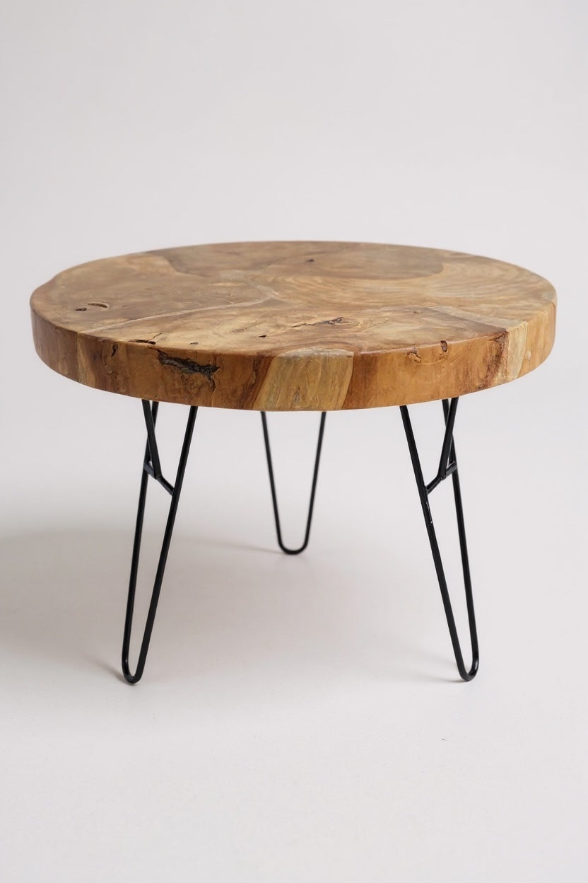 Holz Couchtisch – Beistelltisch Kaffeetisch – Mit drei Metallbeinen – Rund aus Teakholz – 60x60x43 cm