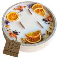 Handbesetze XXL Outdoor Citronella-Betonkerze „Big Grey - Mugge Schreck“ – Mit drei Holdochten - Handgemachter Insektenschutz aus dem Südschwarzwald mit Blütenverzierung