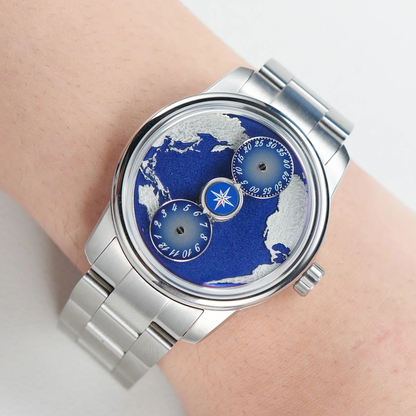 Earth automatic watch unique earth design stainless steel waterproof luminous dial