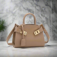 Ari modern classic shell bag – soft structured style double lock charm