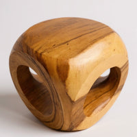 Holz Hocker – Pflanzenhocker Beistelltisch – Modern mit rundem Ausschnitt – Würfelform aus Massivholz – 40x40x40 cm