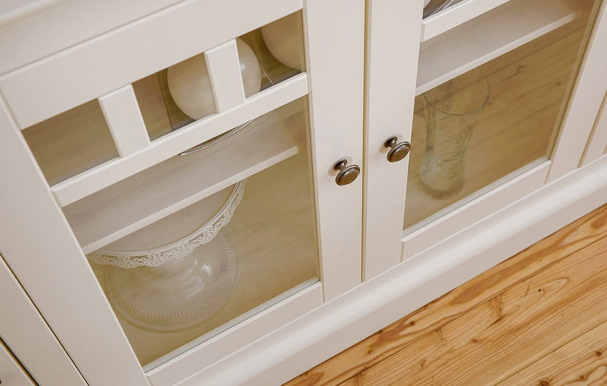 Bologna Elegante Massivholz Kiefer Kommode 4D | Farbe weiß