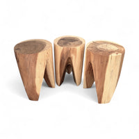 Holzhocker - Beistelltisch Blumenhocker Ablagetisch - Unikat Handgefertigt - Rund stehend aus massivem Suarholz - 45x30x30 cm