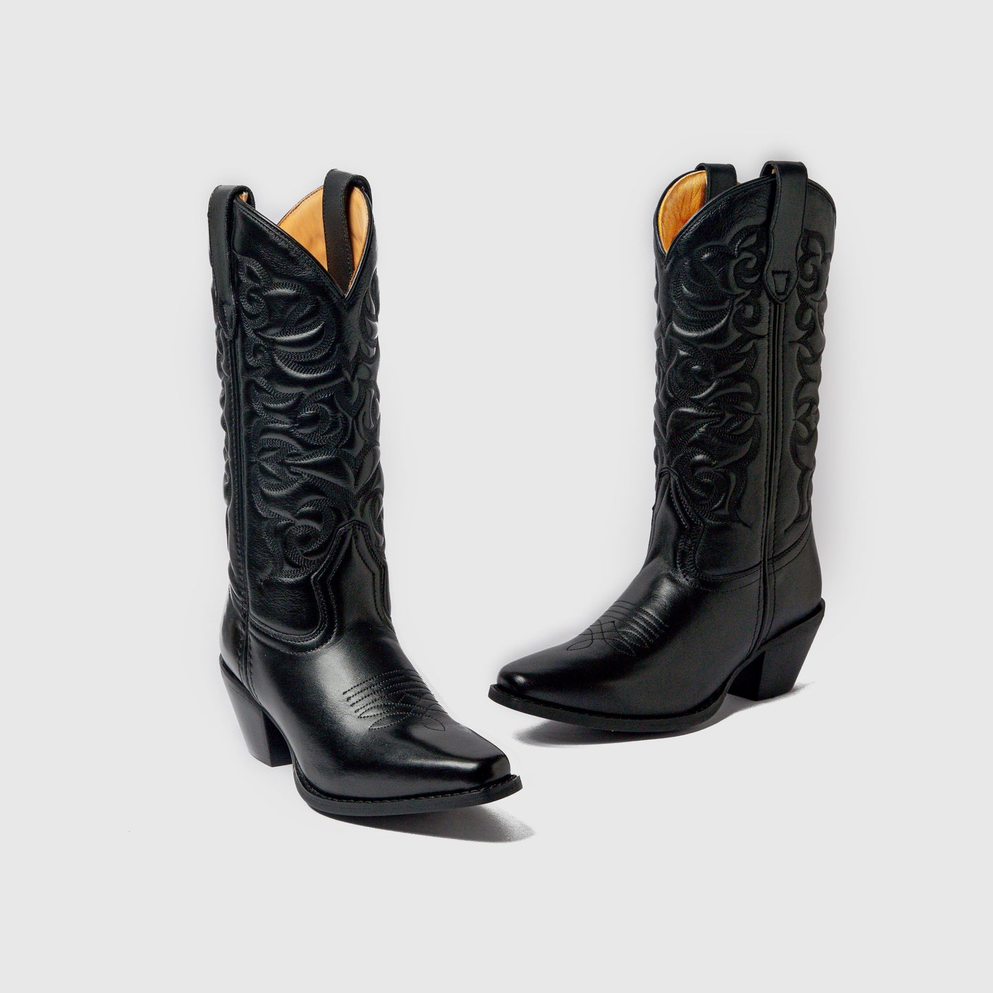 Vaada Damenstiefel Schwarz - Elegante Lederstiefel von Chalo