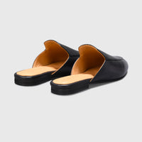Chappal in Black