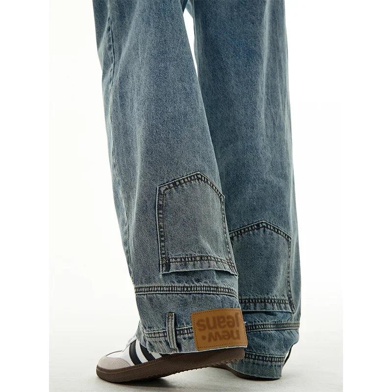 High street fashion baggy jeans reverse pocket design