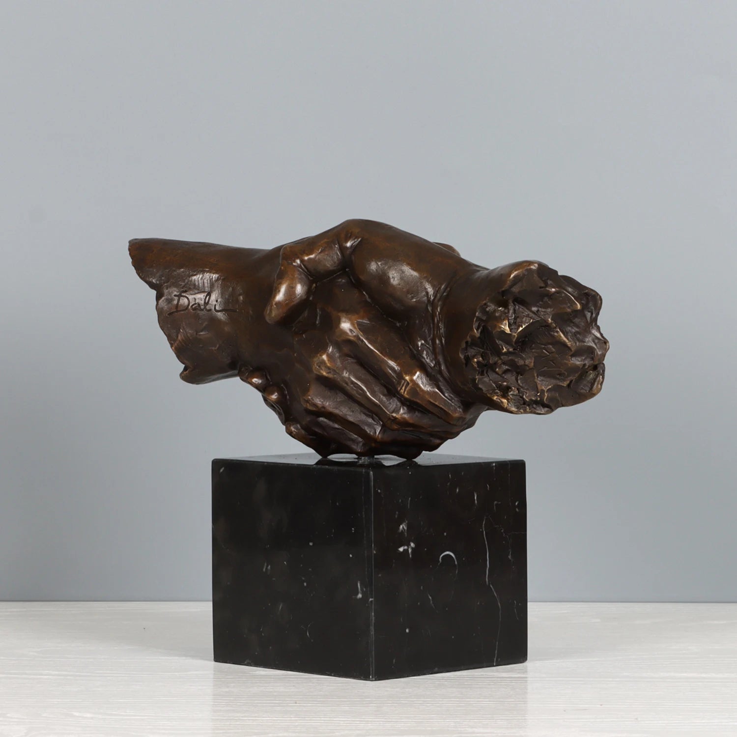 S52468084e5d74084a2182f318cef26ece