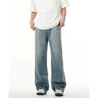 High street fashion baggy jeans reverse pocket design