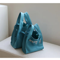 ARI bag classic curve underarm shoulder in fine leather