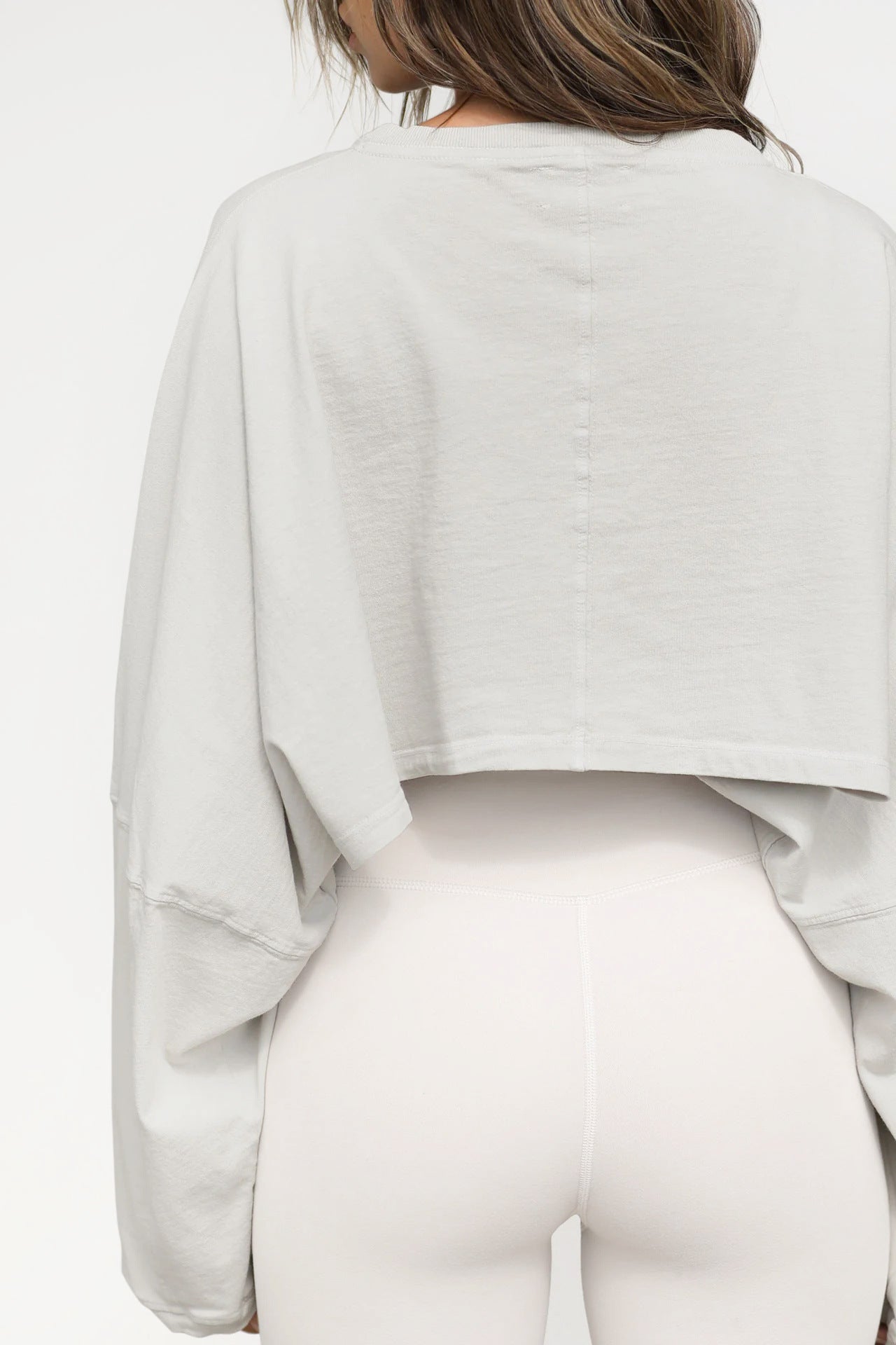 Loose fit round neck crop sweater women Short