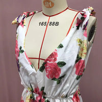 Rückenfreies Blumenkleid - Ärmelloses Maxikleid mit hoher Taille