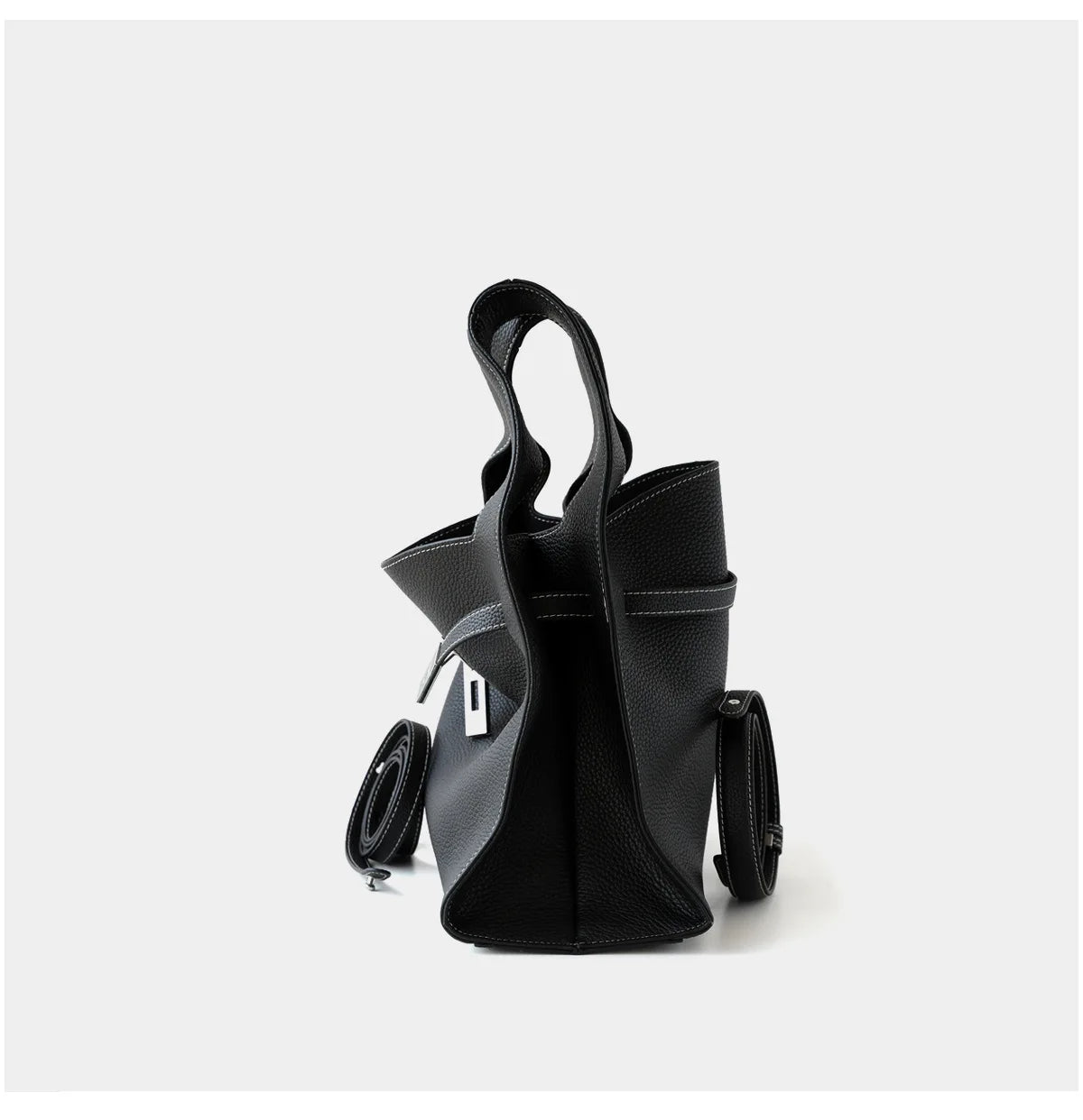 ARI bag classic curve underarm shoulder in fine leather