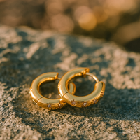 Creolen Gold mit Zirkonia Sternen