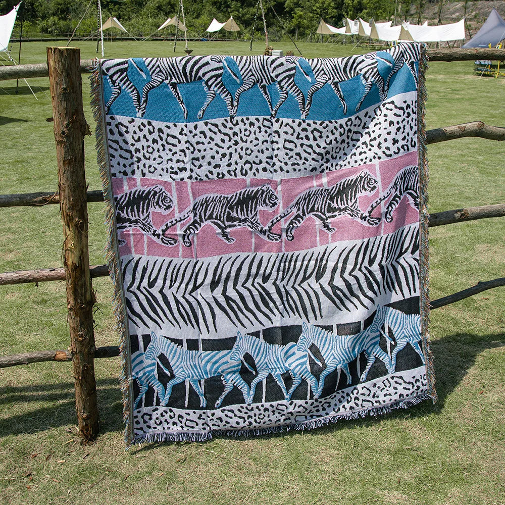 Sbd849b7381b44117bab1bda8d5d15e78E