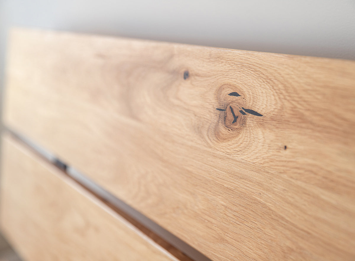 Turin Massivholz Eichenbett 140-180cm mit Holzbeinen und doppelter Rückenlehne