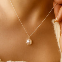 Kette mit Anhänger aus 925er Sterling-Silber, halbe Perle