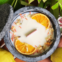 HANDGEMACHTE Citronella BETONKERZE Schwarz - Stilvolle Sojawachskerze für Ihr Zuhause. Outdoor Kerze mit Blütenverzierung und HOCHWERTIGEM Holzdocht aus dem Südschwarzwald