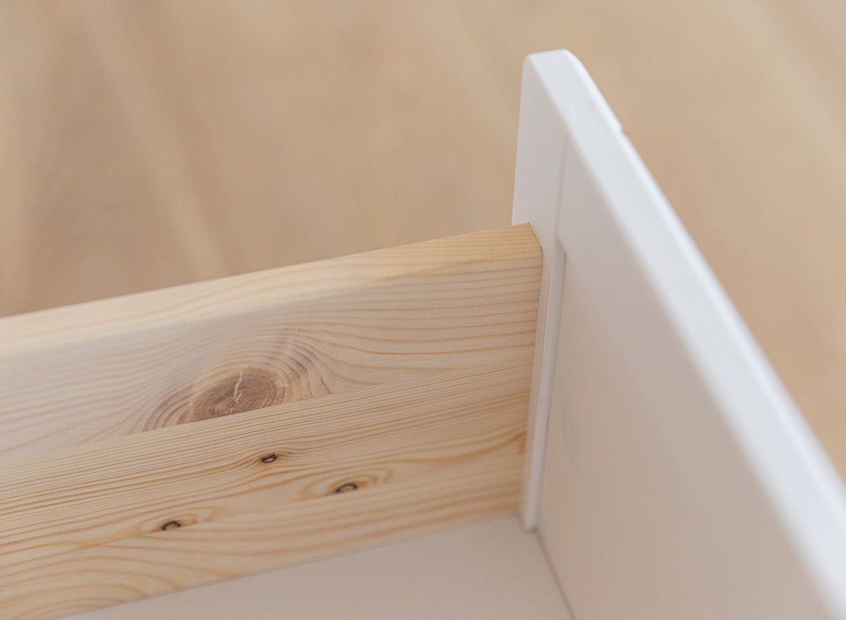 Milano Elite Massivholz Kiefer Schubladen Vitrine 1-Türig | Farbe Weiß/Kiefer