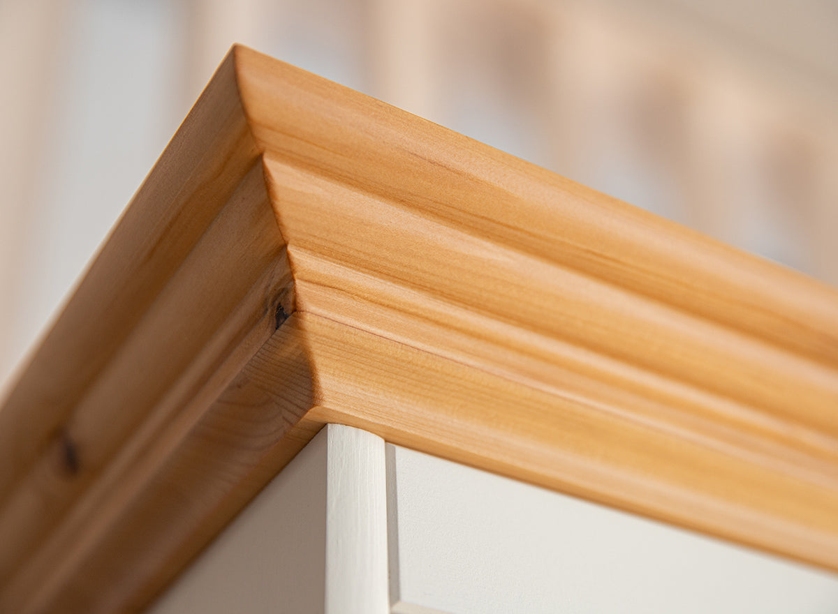 Bologna Elegante Massivholz Kiefer Kommode TV-Schrank | Farbe Weiß - Kiefer