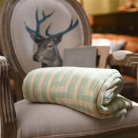 Nordic Key Pattern Knitted Line End Bed Flag Blanket