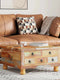 Einzigartiger Couchtisch aus recyceltem Mangoholz