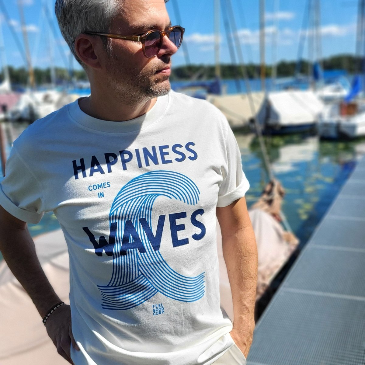 Happiness comes in Waves - Relax Cut Offwhite