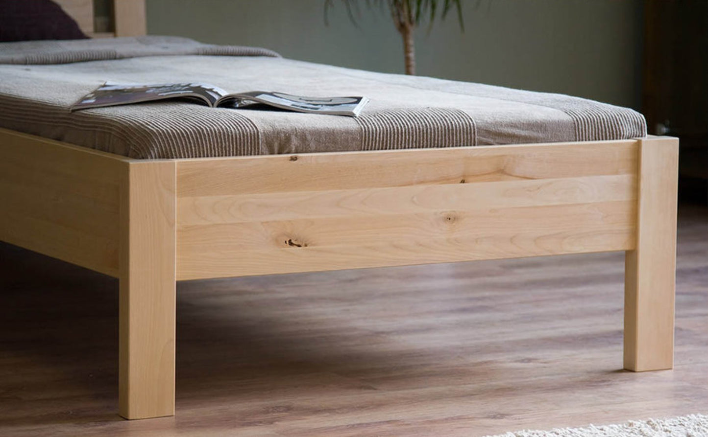 PEDENZA Massivholzbett