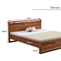 FERRARA Massivholzbett
