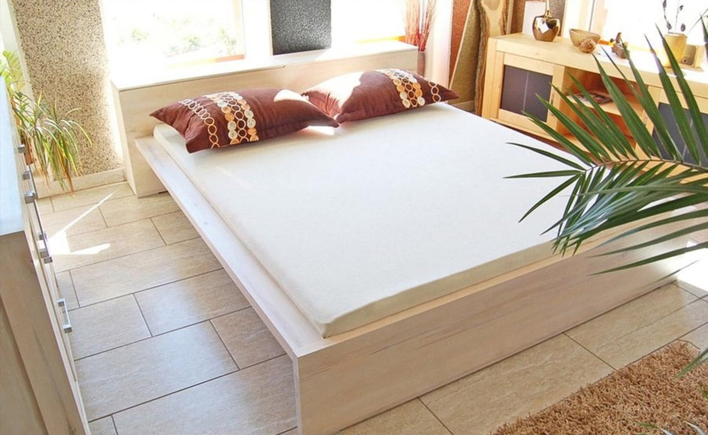 CREATO Massivholzbett mit Bettkasten