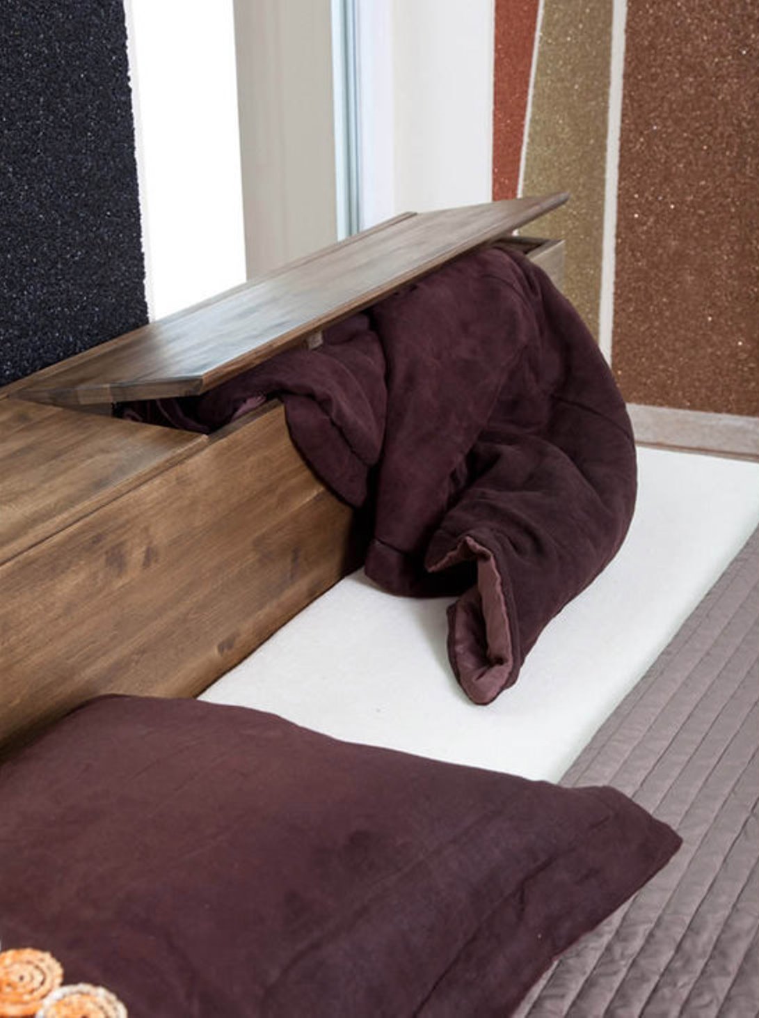 CREATO Massivholzbett mit Bettkasten