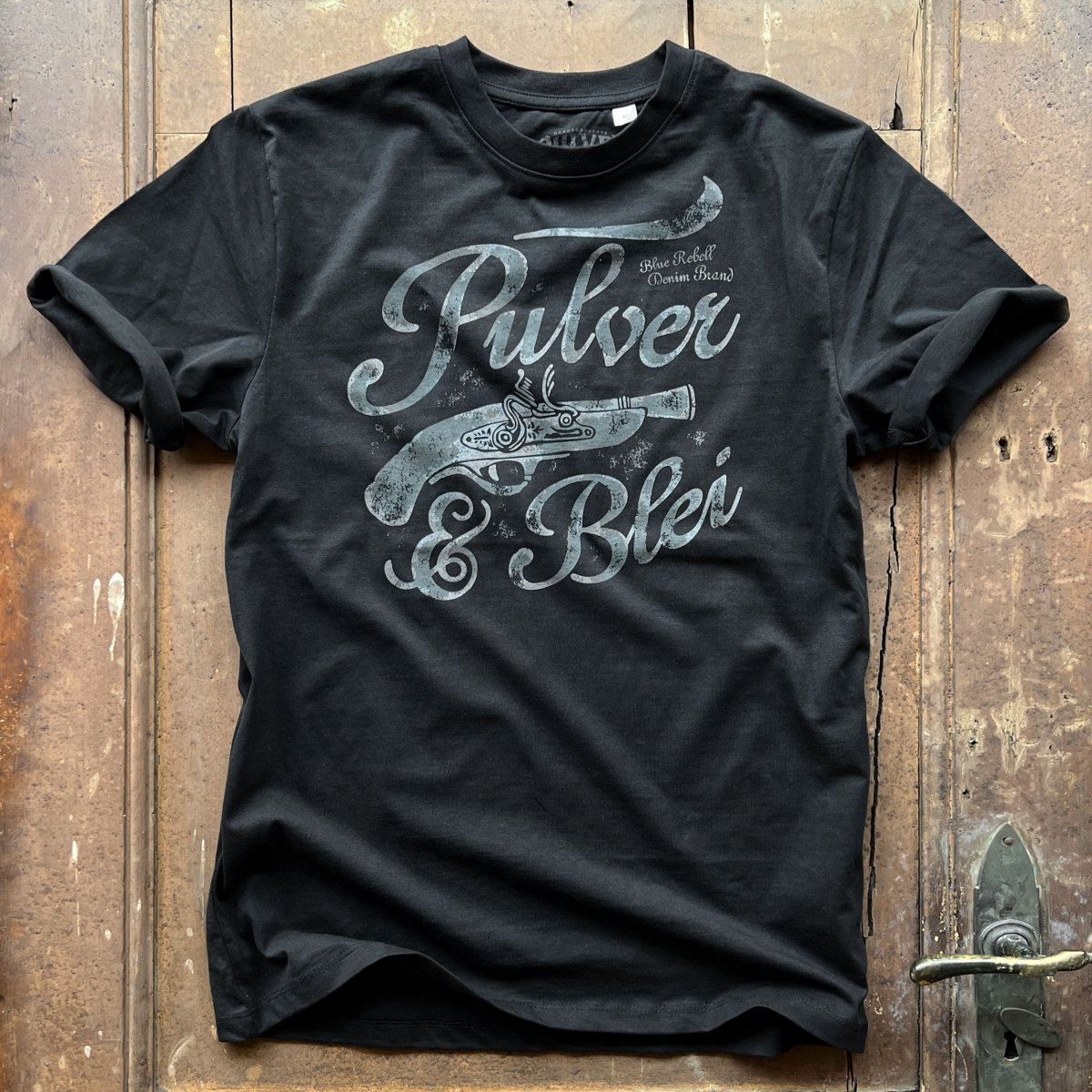 Old Gun - Classic T-Shirt Black