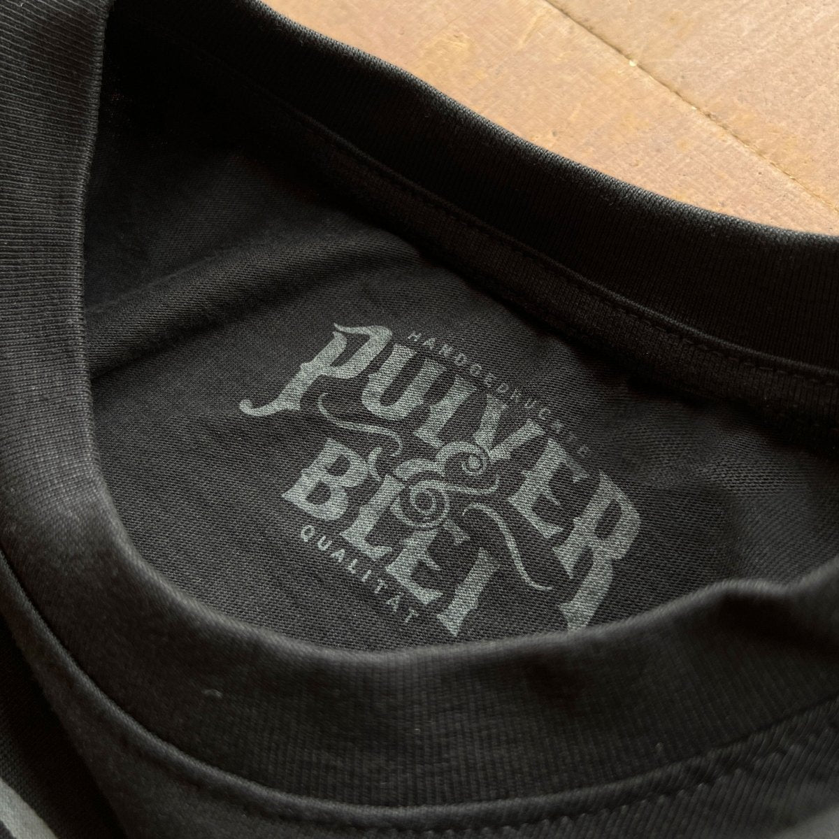 Old Gun - Classic T-Shirt Black