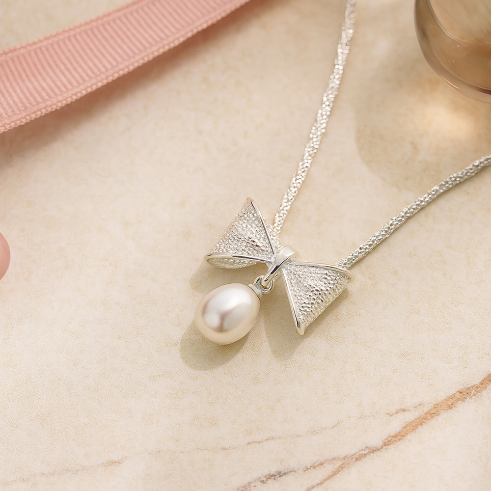 925 Silber Halskette mit Perlenanhänger – elegante Damenkette als Geschenk