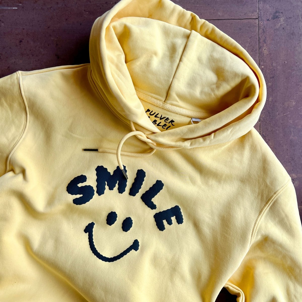Smile Hoodie - Soft Yellow